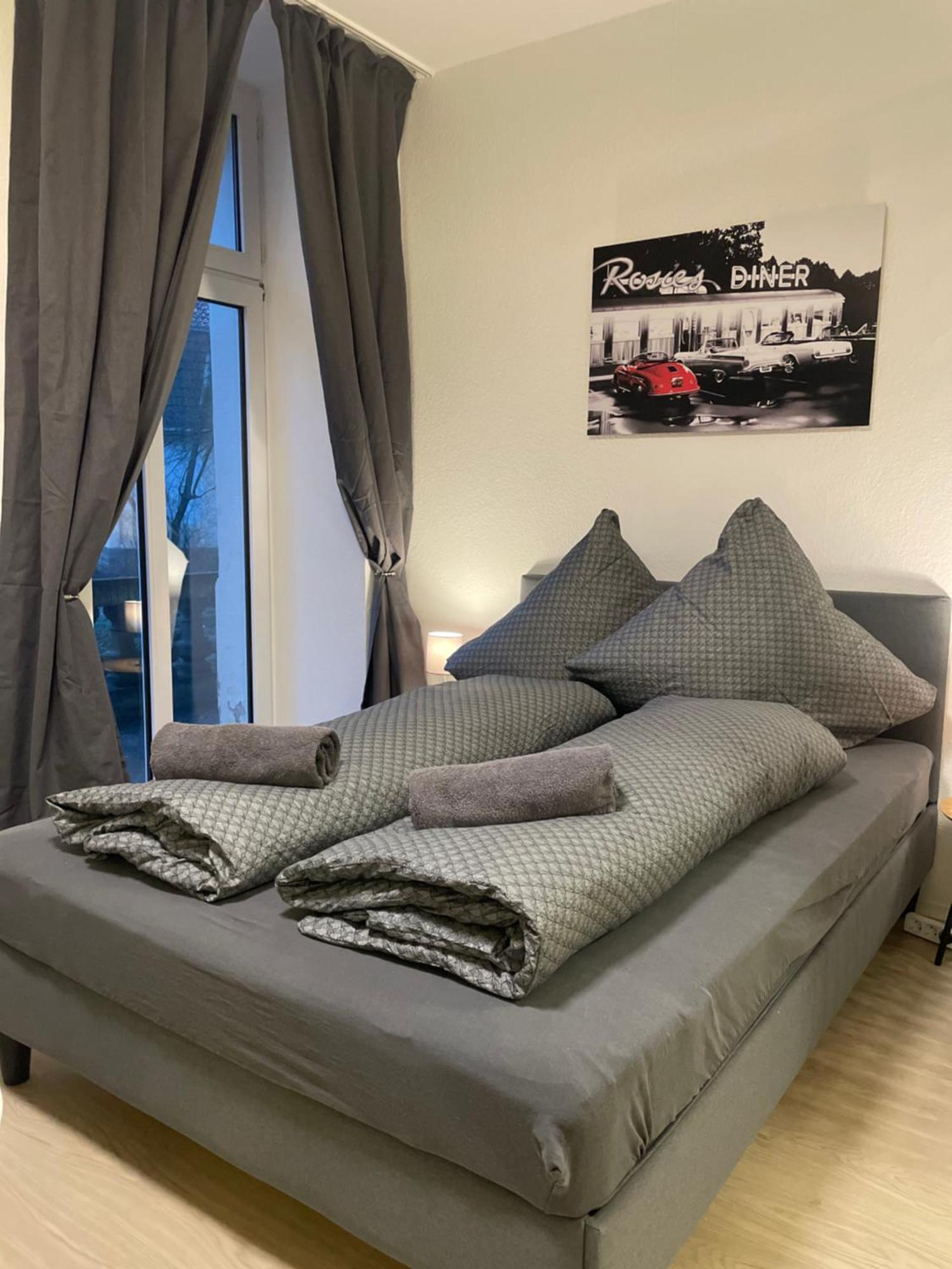 Апарт-отель Residenz Am Kurpark - In Zentraler Lage I Privatparkplatz Бад-Ротенфельде