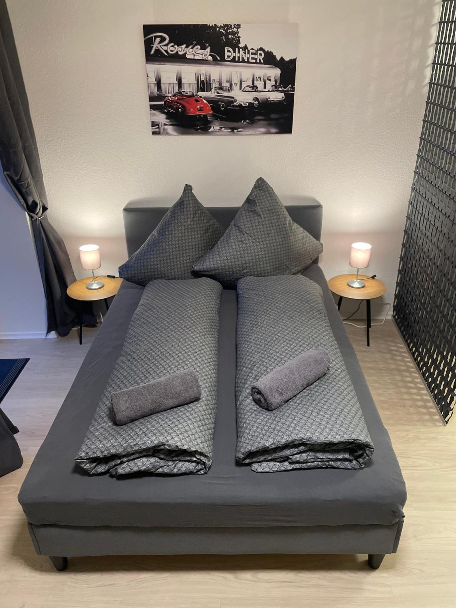 Residenz Am Kurpark - In Zentraler Lage I Privatparkplatz * Бад-Ротенфельде