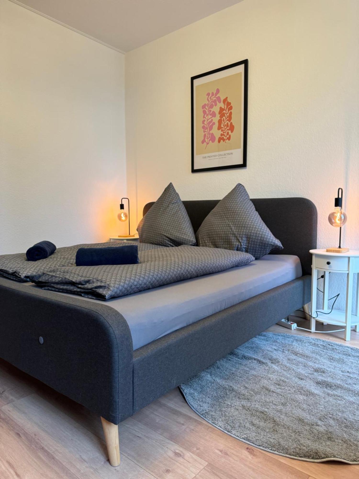 Residenz Am Kurpark - In Zentraler Lage I Privatparkplatz Бад-Ротенфельде